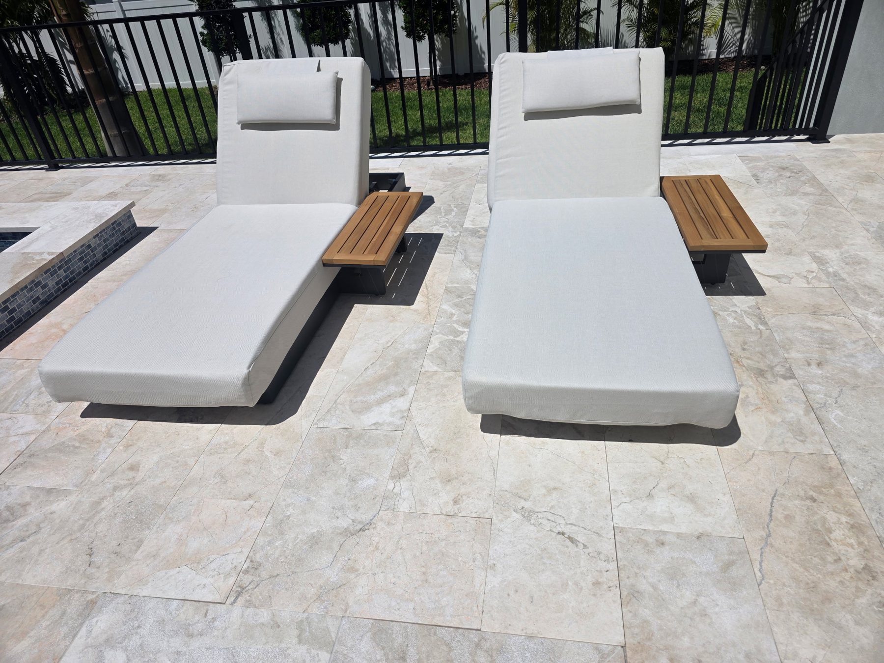 Outdoor furniture assembly Tampa Bay